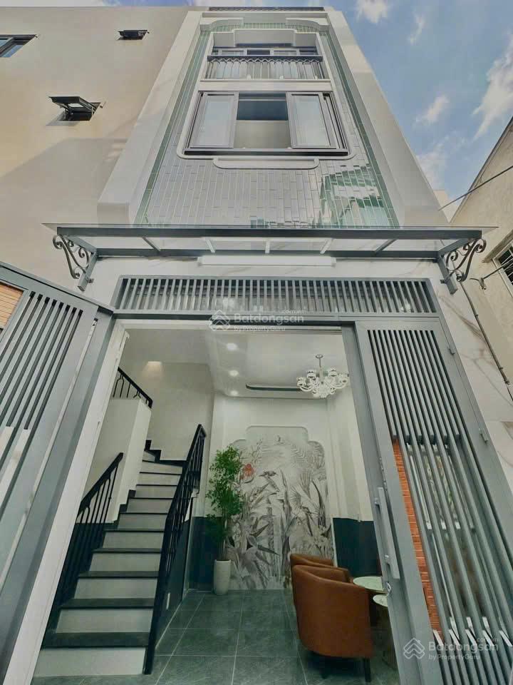 Bán nhà xây mới 4 tầng, căn góc Dương Bá Trạc P1 - Q8