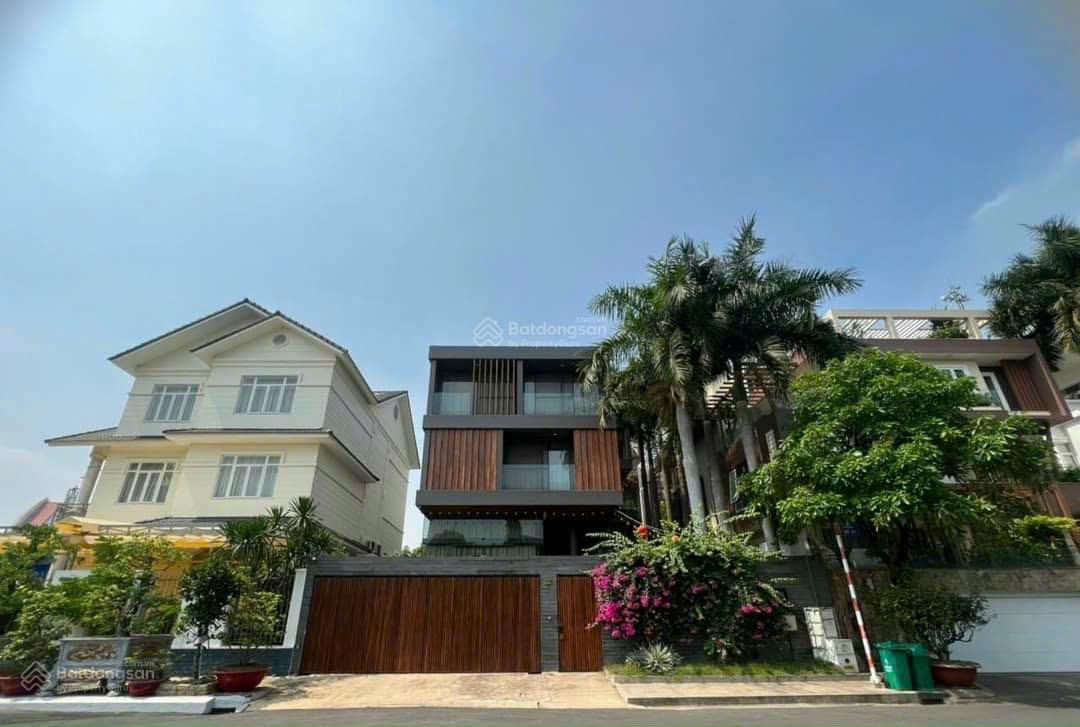 BIỆT THỰ COMPOUND RIVERMARK TRẦN NÃO QUẬN 2, 15 X 20M (300M2) HẦM 4 TẦNG, HỒ BƠI, 116 TỶ