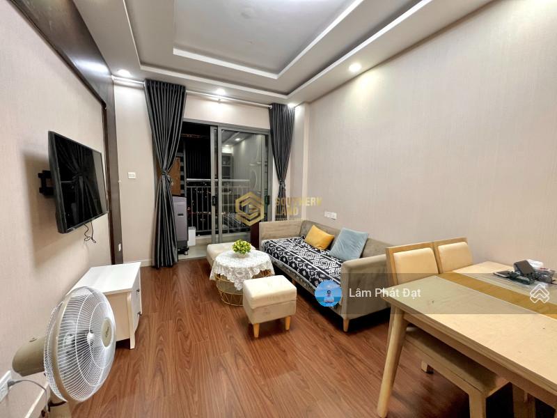 2 PHÒNG NGỦ 2 NHÀ VỆ SINH BAN CÔNG NGẮN VIEW ĐÔNG NAM TRỐNG SẴN GIÁ THUÊ 16 TRIỆU/ THÁNG