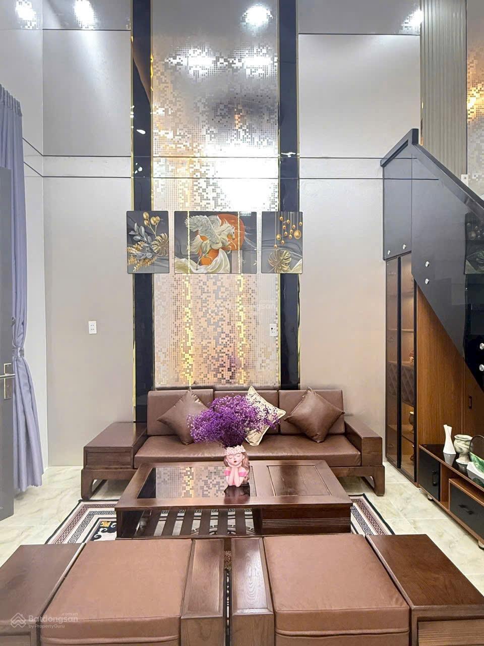 Nhà đường 12, Tam Bình, HXH, giá 5,15tỷ.