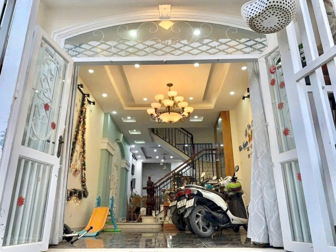 Bán Nhà Hẻm Xe Hơi Giá Ngon, Huỳnh Tấn Phát Q7, 3 Tầng, 7Tỷ9 TL Bán Nhà Hẻm Xe Hơi Giá Ngon, Huỳnh Tấn Phát Q7, 3 Tầng, 7Tỷ9 TL