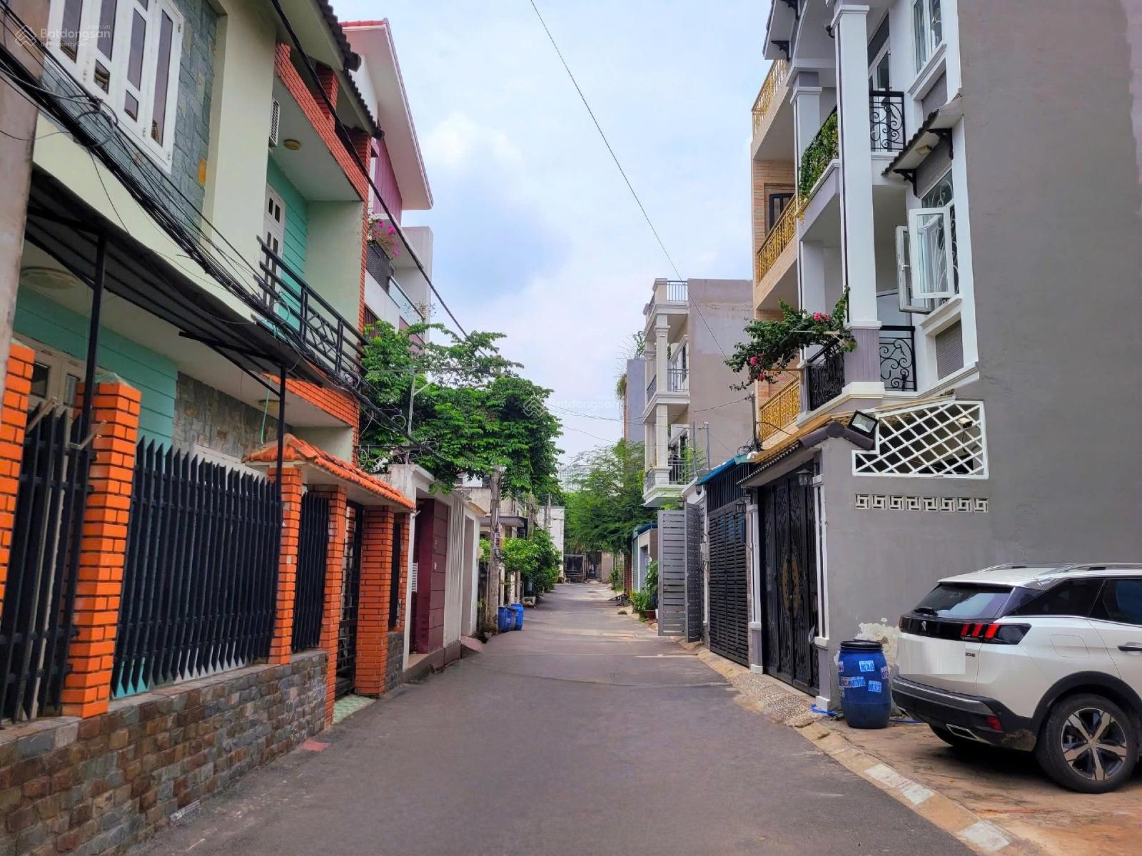 Đất đường số 1, Linh Xuân, giá 4,5tỷ/65.8m2