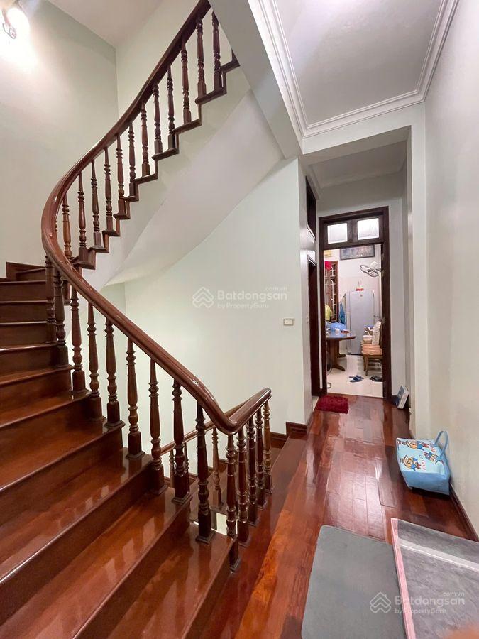 BÁN NHÀ KHU VỰC HOÀNG HOA THÁM, BA ĐÌNH, DT 123 M2, Ô TÔ VÀO NHÀ, GIÁ 30 TỶ 5.