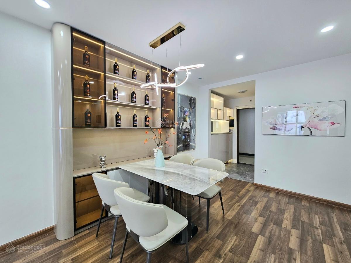 Hàng hiếm! Bán chung cư khu An Bình City, view hồ, 60m2, 2PN, 4.X tỷ.