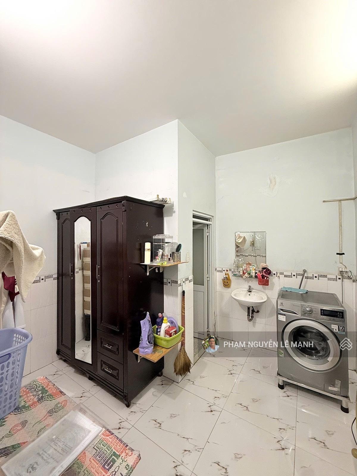 BÁN NHÀ LÔ GÓC BÙI THỊ XUÂN P.3 TÂN BÌNH 4 TẦNG 5PN KQH KLG 5.2T TL