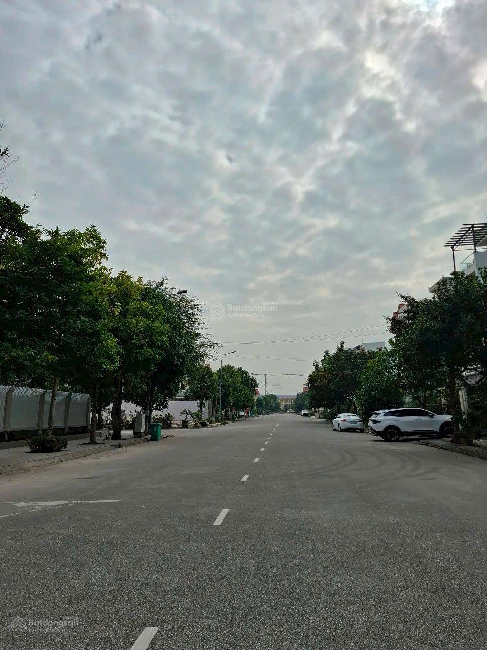 Bán lô đất biệt thự Phúc Lộc, Hải An + vị trí đẹp lô áp góc. Dân cư đông đúc, văn minh