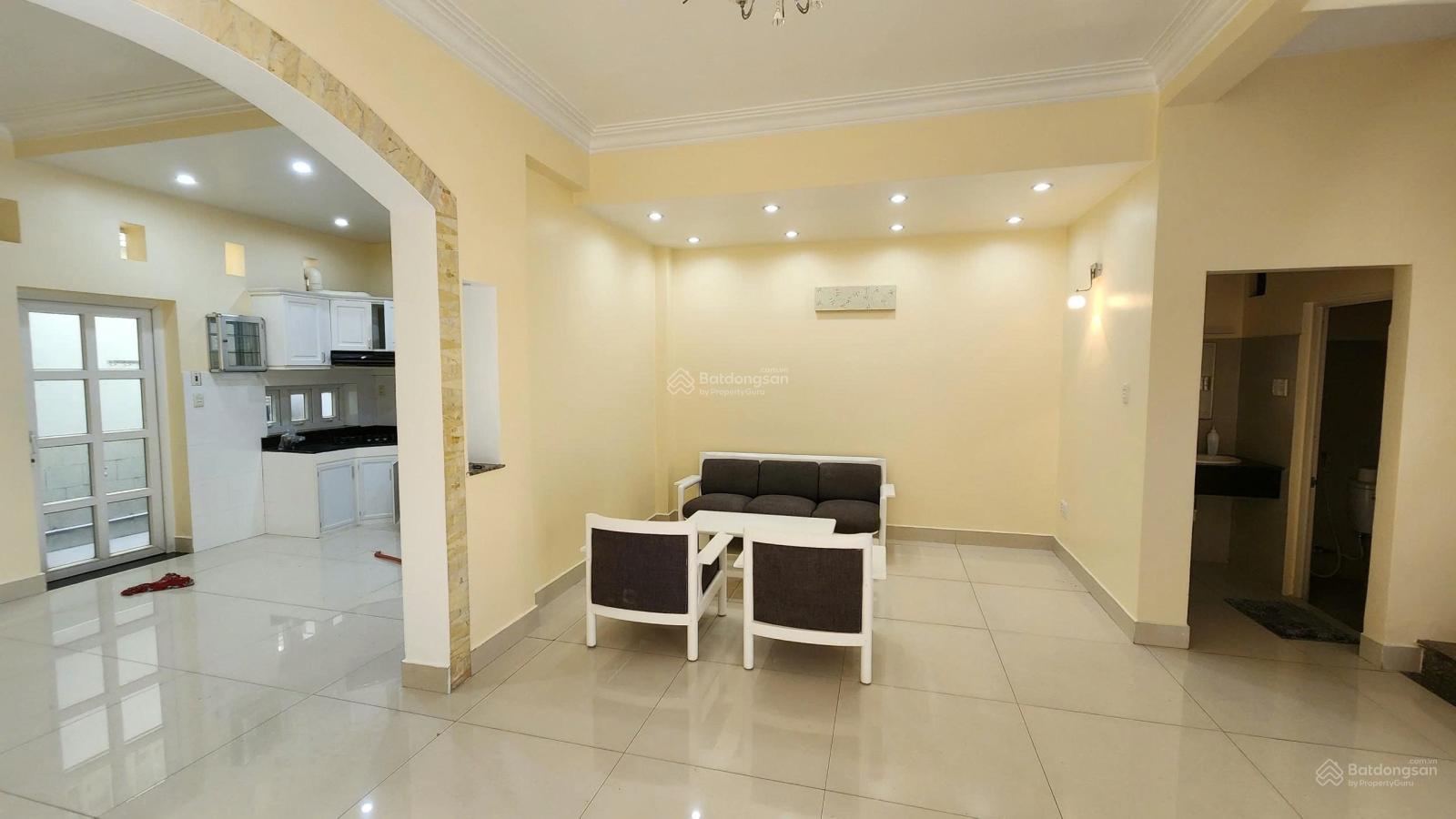 Nhà cho thuê giá rẻ khu Trung Sơn, Diện tích 5x20, trệt, 3 lầu, 7 phòng, giá 25 triệu.