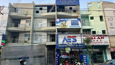 Cho thuê nhà D1 gần D33 trục kinh doanh văn phòng sầm uất. Sàn sử dụng 299.5m2: LH: 0975 362 ***