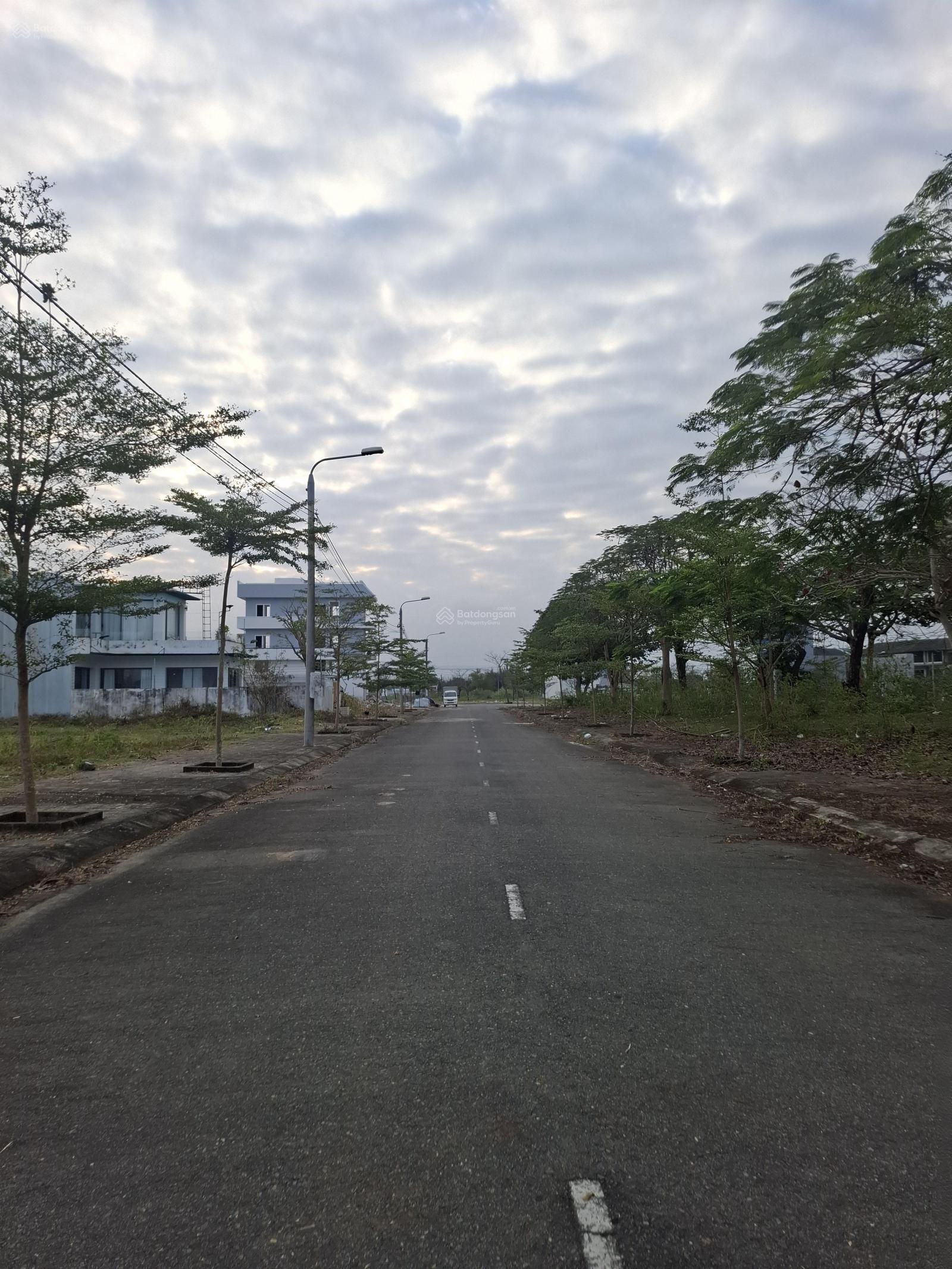 Ngang 7m!! Biệt thự green city đối diện công viên.Diện tích 154m2.vị trí đẹp.giá bán nhanh 4.5ty Ngang 7m!! Biệt thự green city đối diện công viên.Diện tích 154m2.vị trí đẹp.giá bán nhanh 4.5ty