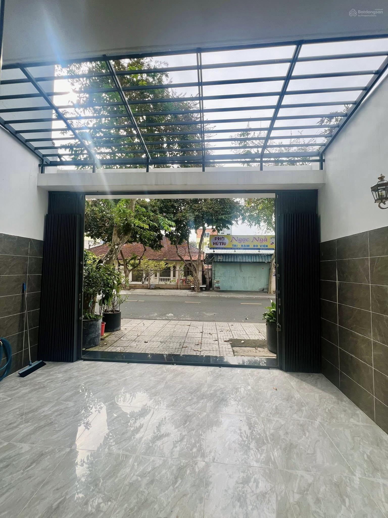 NHÀ MẶT TIỀN ĐƯỜNG NGUYỄN DU 124m2, PHƯỜNG PHƯỚC HIỆP, TRUNG TÂM TP BÀ RỊA, GIÁ 8.7 TỶ CÓ TL