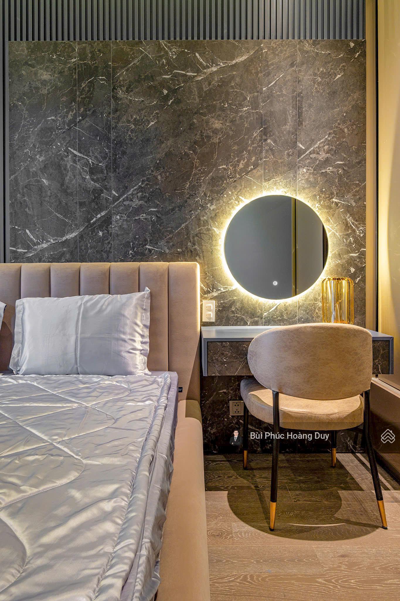 Bán căn hộ 2PN 2WC The Marq 16 tỷ full nội thất Bán căn hộ 2PN 2WC The Marq 16 tỷ full nội thất