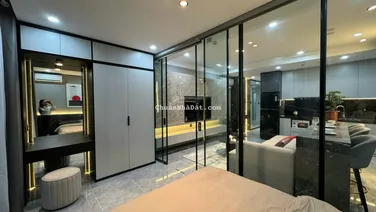 Bán căn 3 Phòng Ngủ giá 9,3 tỷ, Full nội thất đẹp ở ngay, Discovery Complex, 0982 281 ***4