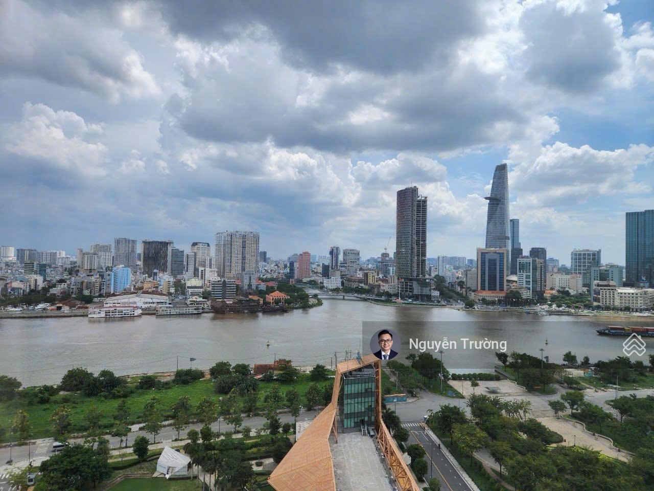 Duy nhất 1 căn 1PN view sông trực diện tầng cao 1X đang bán, giá siêu hấp dẫn Duy nhất 1 căn 1PN view sông trực diện tầng cao 1X đang bán, giá siêu hấp dẫn