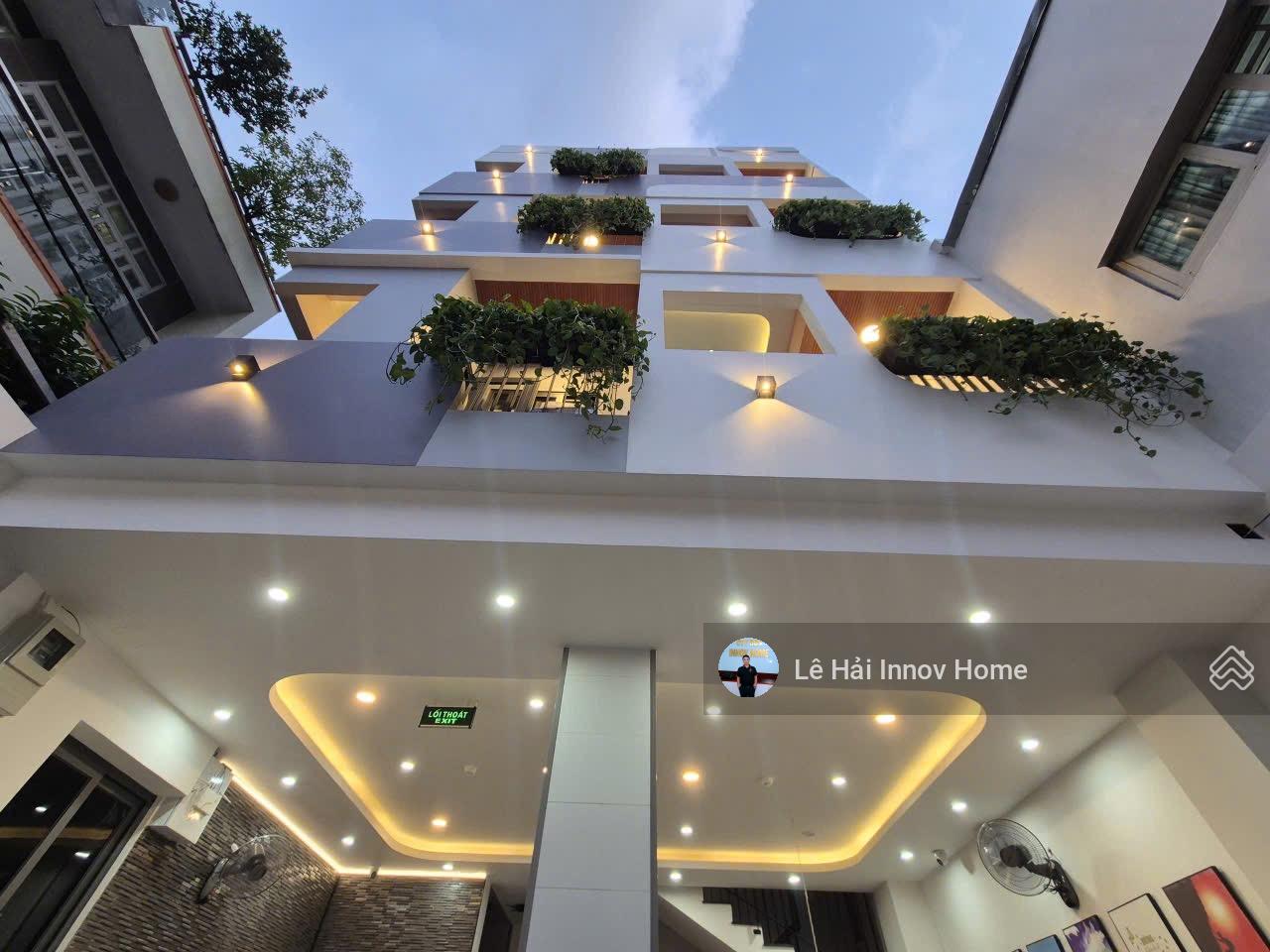 29.9TỶ - ngay HÀ ĐÔ CENTROSA (6.5x16m, 102m2 - 4 TẦNG) - CHDV THU NHẬP 1.5 tỷ/NĂM- XE HƠI TỚI NHÀ