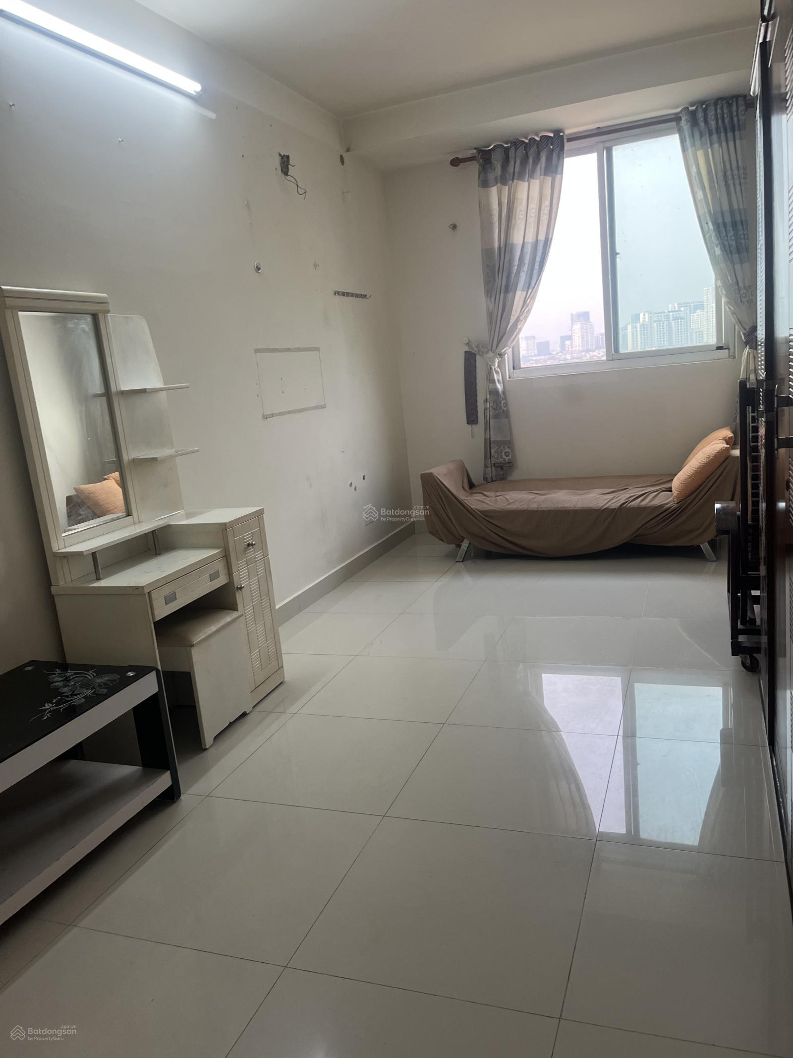 Cho thuê căn hộ 2pn - Góc - Nhà có NT- CC BellezaQ7- View sông PMH- Dt 76m2- Giá 9tr