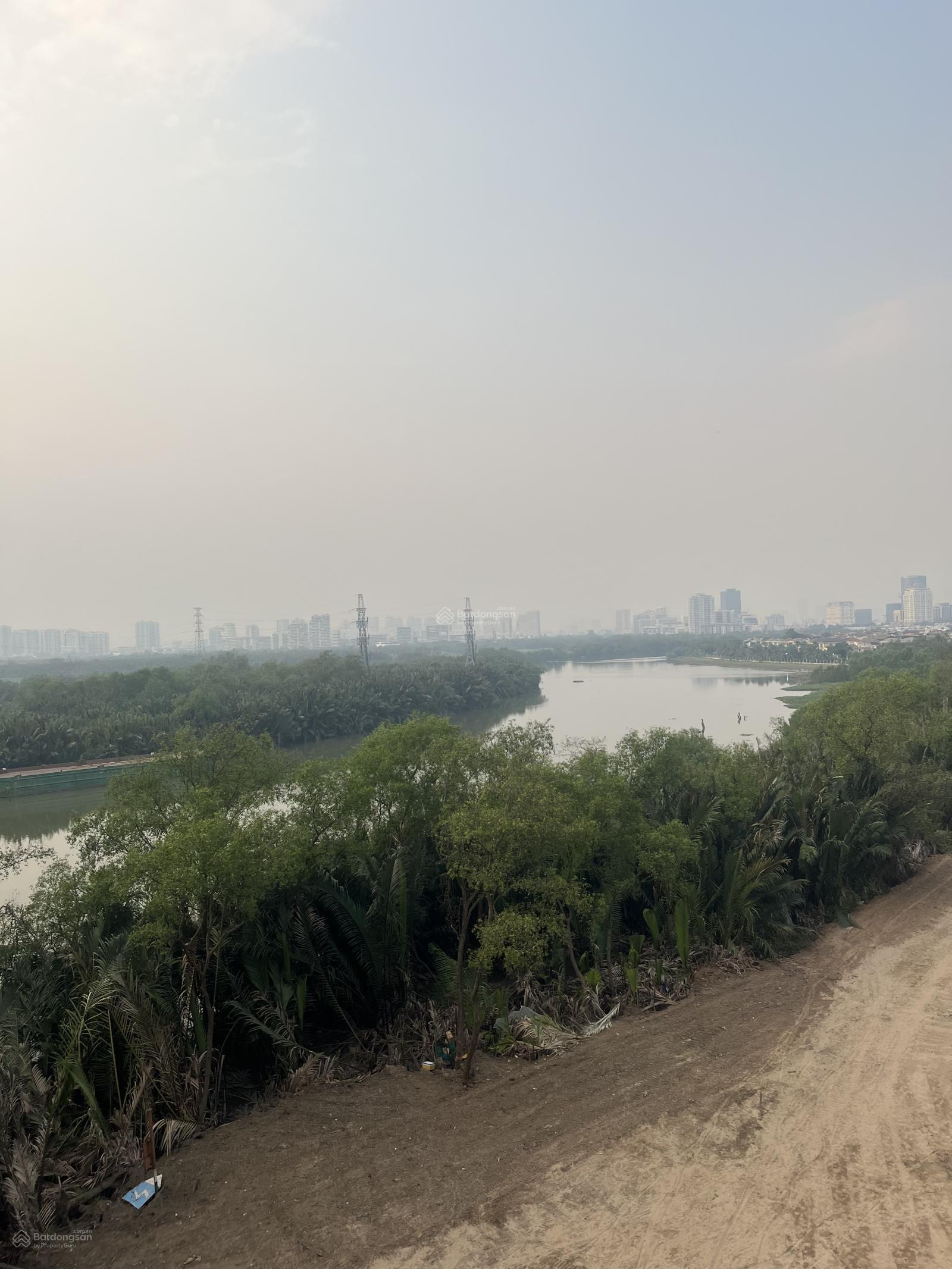 Cho thuê căn hộ 2pn - Góc - Nhà có NT- CC BellezaQ7- View sông PMH- Dt 76m2- Giá 9tr