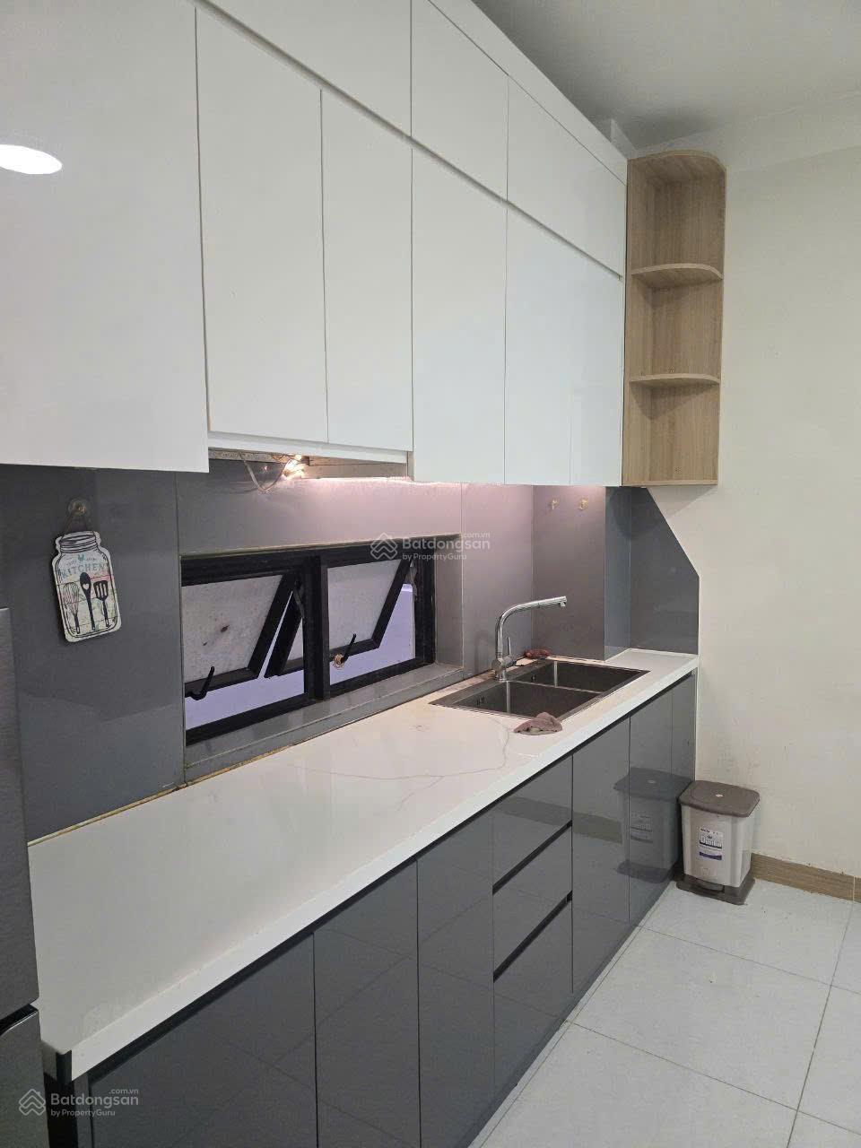 Cho thuê căn hộ Era Town Đức Khải Quận 7, 50m2, full nội thất chỉ việc ở. Giá thuê 7.3tr/tháng.