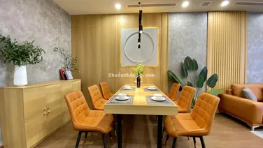 Cực hiếm: Bán căn BRG 107m2, 3 full, BC đông nam, giá: 14 tỷ. LH: 0899 511 ***