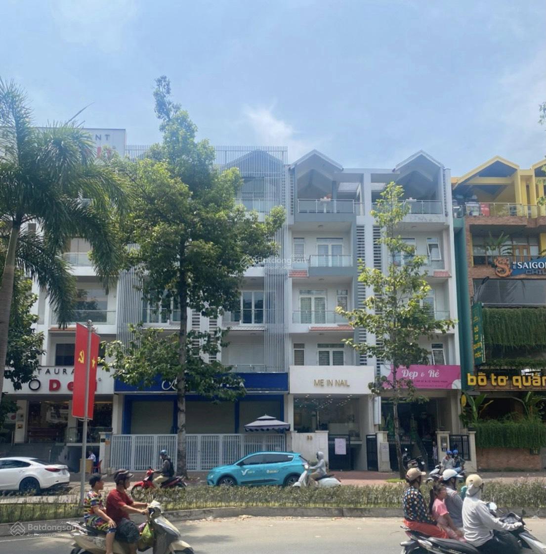 Khan hiếm cặp nhà MT Đ.Nguyễn Thị Thập hợp khối 200m2 DTS:1000m CÓ TM,PCCC GIÁ: 230Tr lH:0908 935 ***