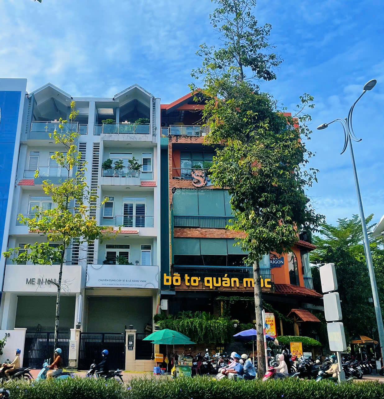 Khan hiếm cặp nhà MT Đ.Nguyễn Thị Thập hợp khối 200m2 DTS:1000m CÓ TM,PCCC GIÁ: 230Tr lH:0908 935 ***