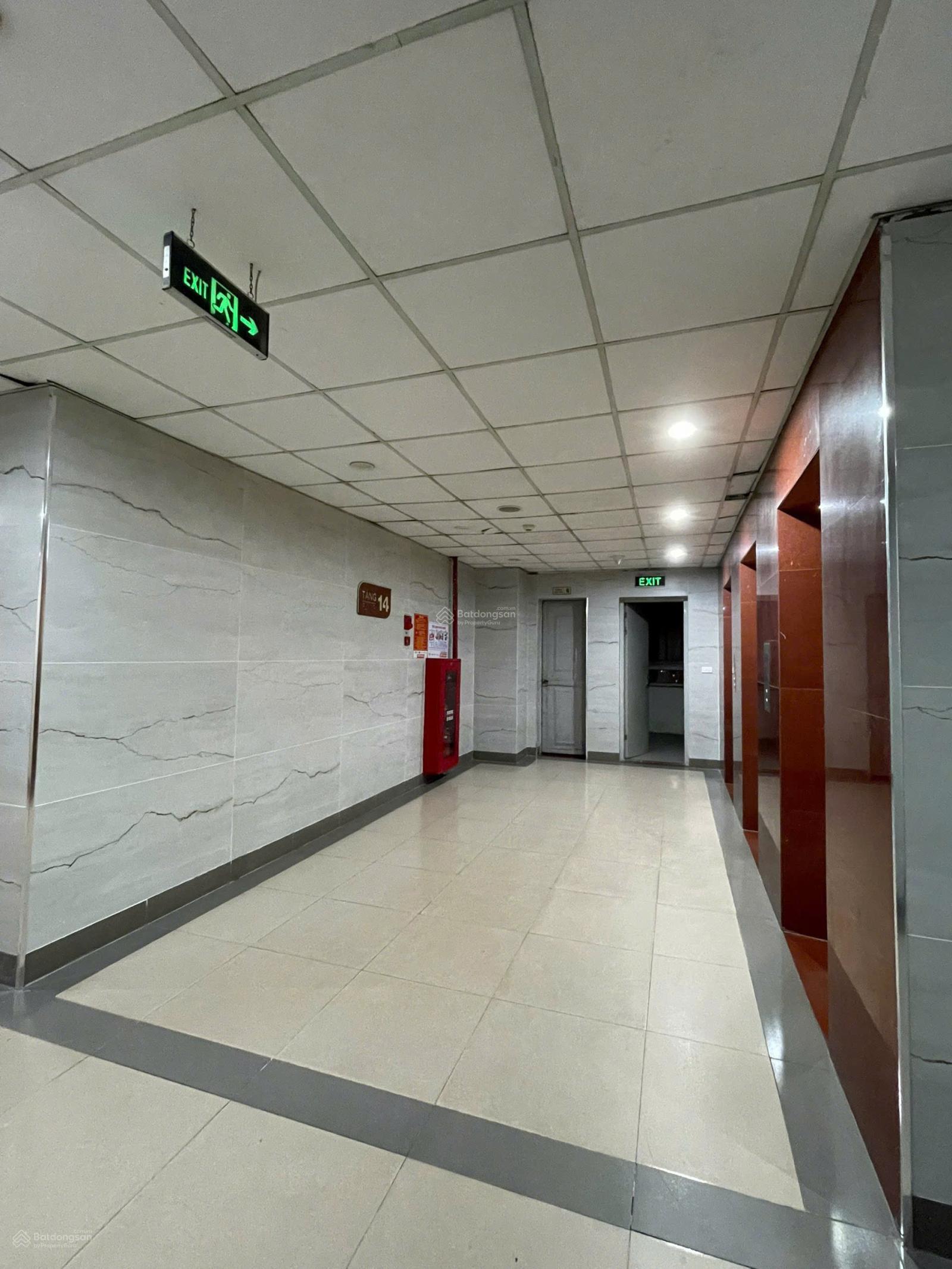 Chính chủ cần cho thuê căn góc chung cư Vinaconex 19 Đại Từ, 3PN, 100m2, giá chỉ 12tr5