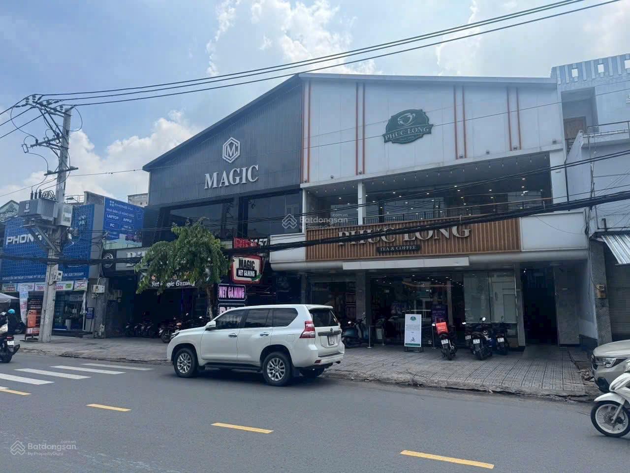 Bán nhà mặt tiền Nguyễn Xí, 22 x 52m - GPXD: 2 hầm + 10 lầu, giá bán: 90 Tỷ TL - tin thật 100%