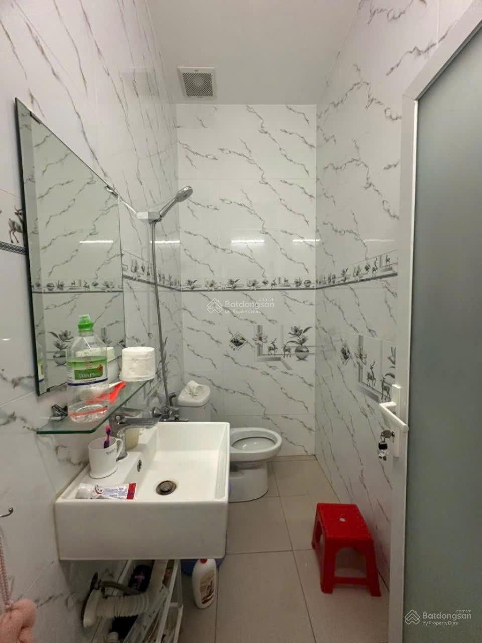 Nhà hẻm thông 6 m, gần Lâm Văn Bền. 5*27m thổ cư chỉ hơn 80 tr/ m2