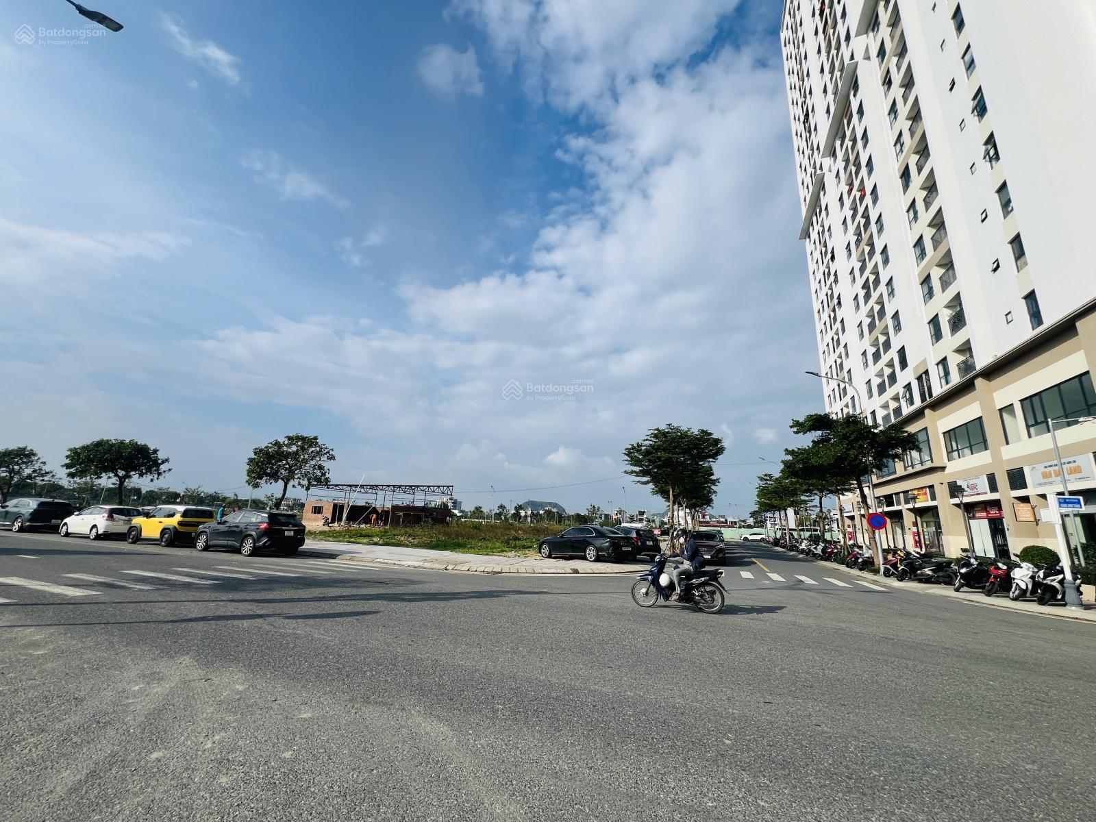 CHO THUÊ ĐẤT GÓC ĐƯỜNG HOÀNG MINH THẮNG (ĐỐI DIỆN 4 TOÀ CHUNG CƯ FPT PLAZA)