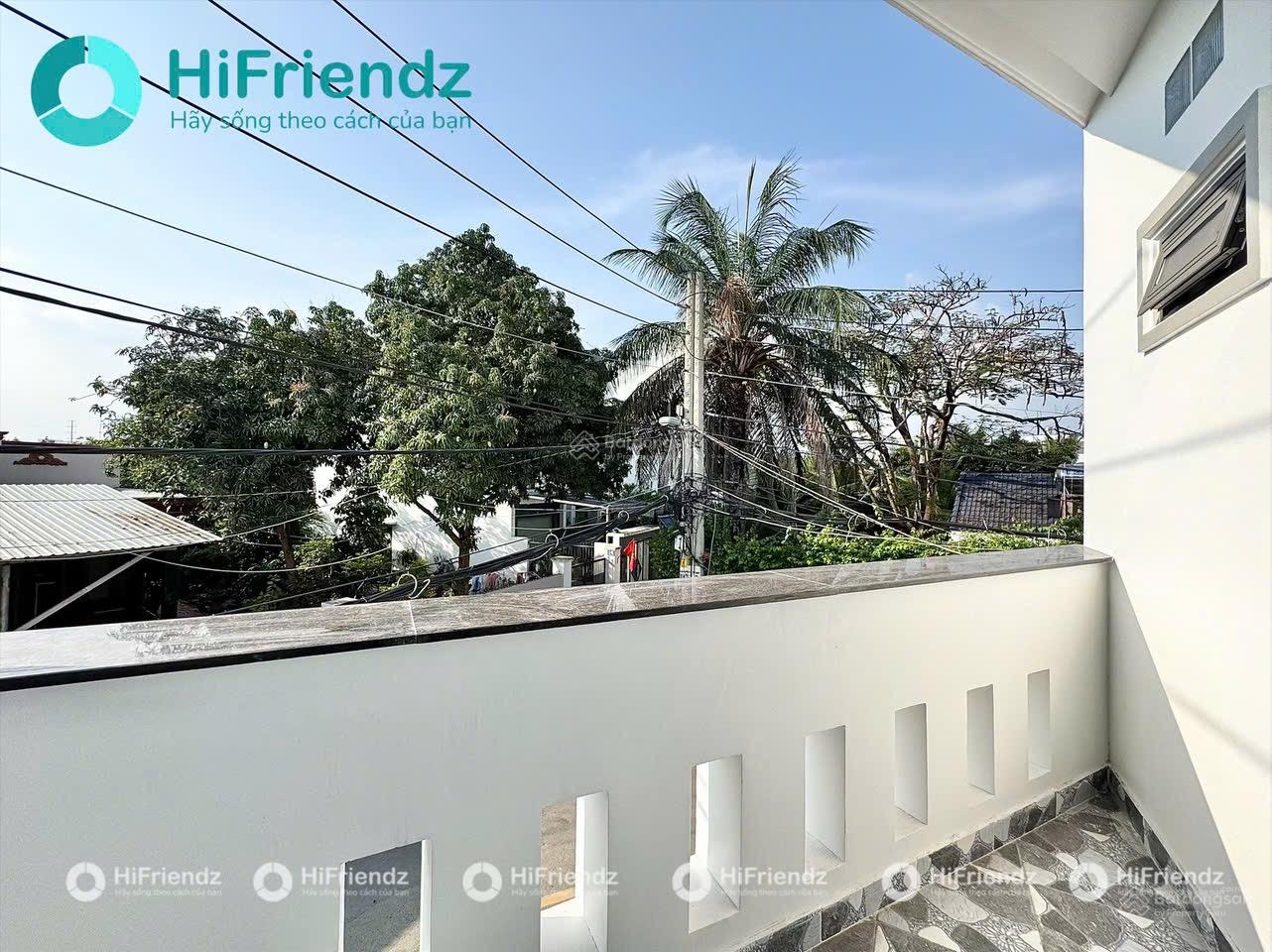 Duplex ban công mới xây - phòng xinh giá rẻ - vị trí thuận tiện di chuyển