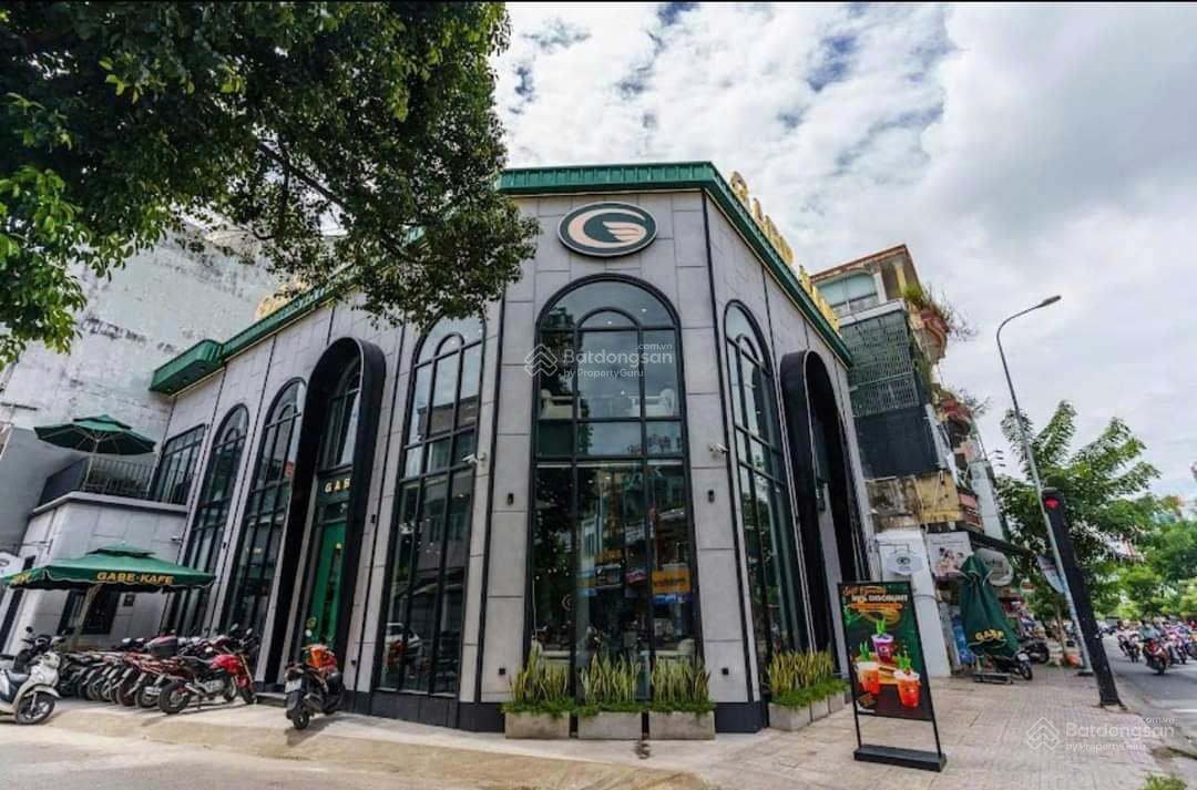 Mặt tiền Lê Văn Sỹ, Q3 - DT 5.3 x 21m, 108.2m2 - 4 tầng - HĐT 60 tr/th - Giá 28 tỷ