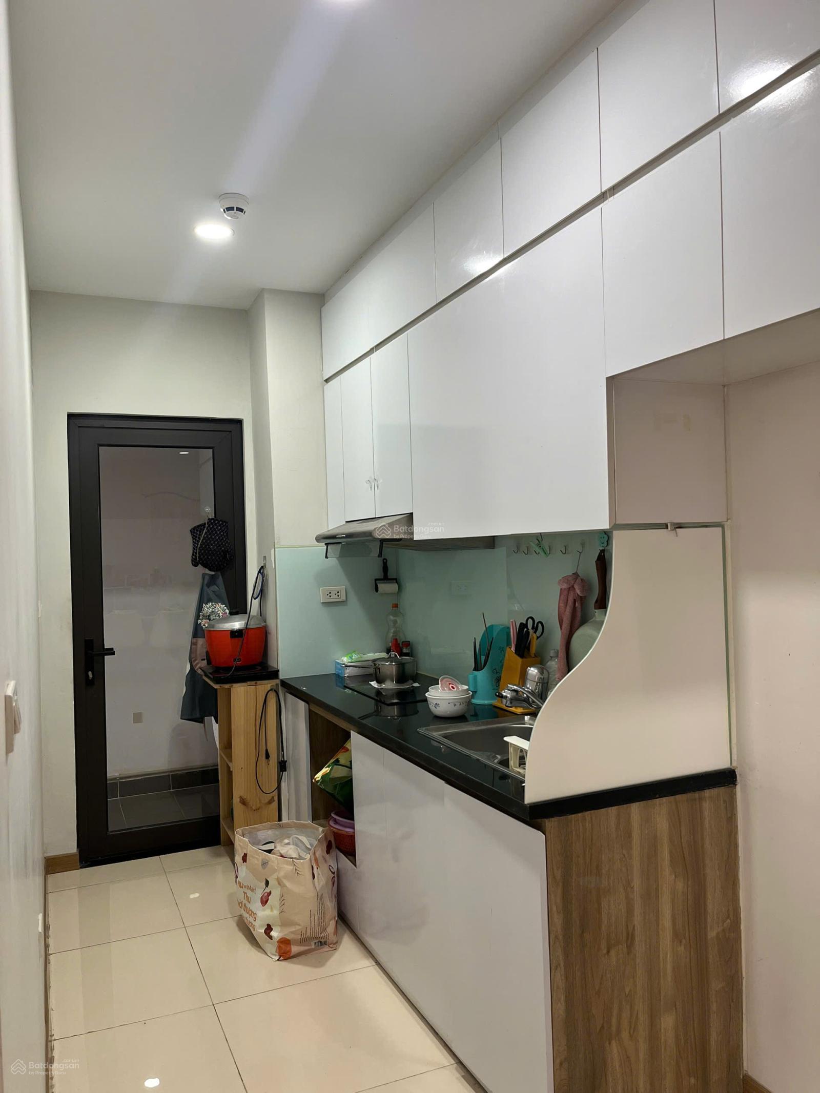 Cho thuê căn hộ chung cư cạnh trường ĐH Phennika, Dương Nội, HĐ. DT 70m2. 2PN, 2VS. Giá 8 triệu