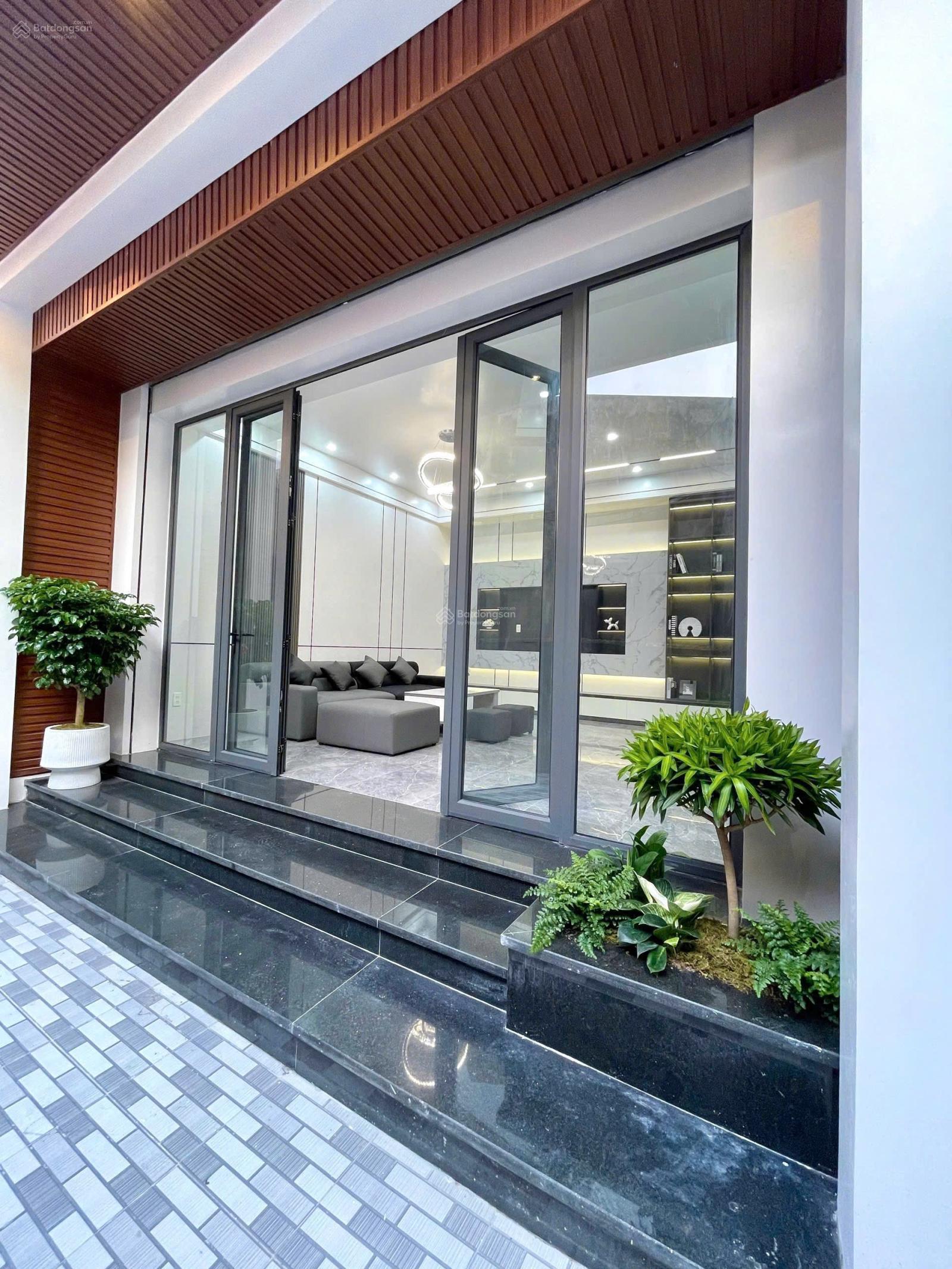 Nhà đẹp phố Lạch Tray - Quán Nam