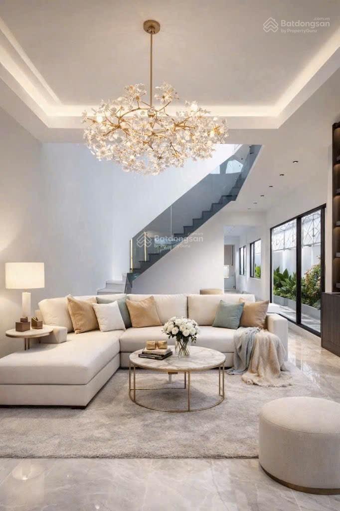 Biệt thự mini sân vườn 2 tầng tăng full nội thất đường xe hơi Đào Tông Nguyên Biệt thự mini sân vườn 2 tầng tăng full nội thất đường xe hơi Đào Tông Nguyên