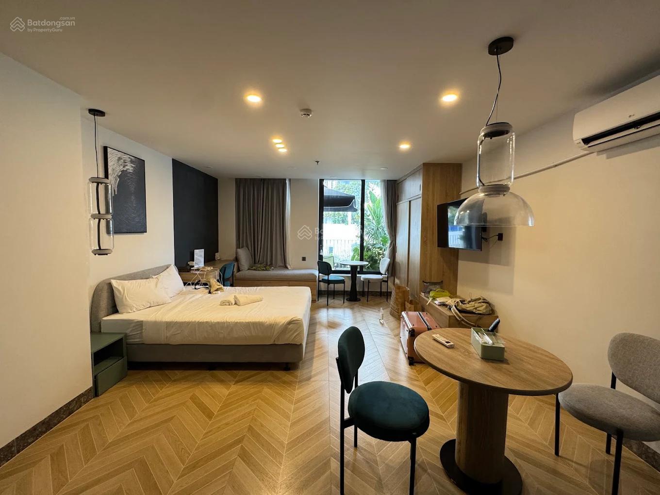 Hot! Bán nhà 2 mặt tiền đường Âu Cơ, Tân Phú - DT: 7 X 22m - CTXD: Hầm + 6 tầng - Giá: 16.5 tỷ