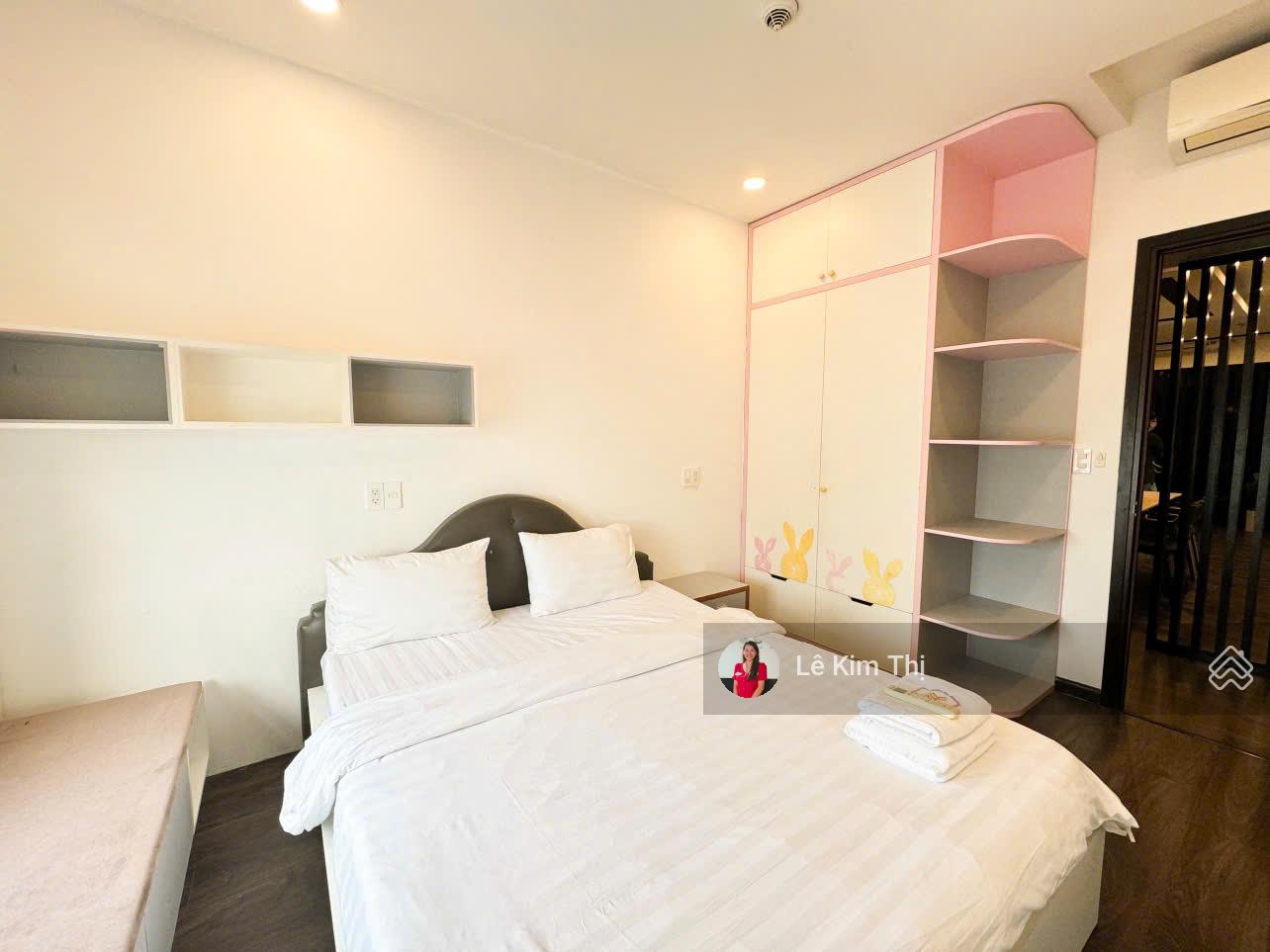 Bán căn hộ 3 phòng ngủ Sunrise City 120m2 giá 9,9 tỷ view Đông tầng trung