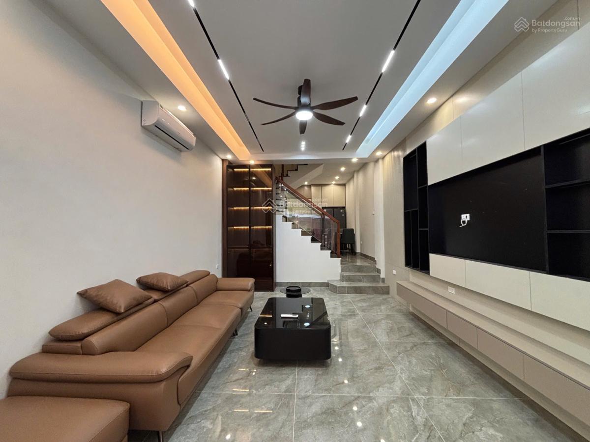 Ngõ thông rộng oto đỗ cửa 3 thoáng. Nhà đẹp long lanh NT xịn ở sướng. Dt 57m 5T mt4,7m giá 13,8tỷ