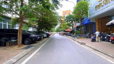 BÁN NHÀ TRẦN QUANG DIỆU, 174M2, MẶT TIỀN 15M, Ô TÔ TẢI QUA NHÀ, GẦN HỒ HOÀNG CẦU.