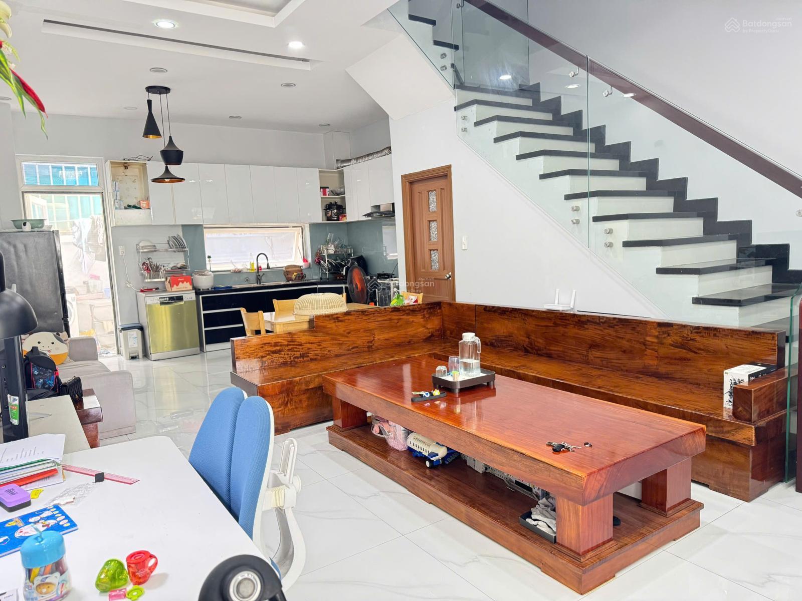 Bán nhà biệt thự tại Việt Phú Garden, 7 tỷ, 75 m2, 3PN, 3WC, Hot! uy tín