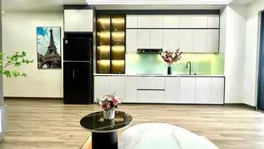 Bán chung cư VP3 bán đảo Linh Đàm DT 73m gồm 3 p ngủ 2 wc. Full nội thất. Giá 6,5tỷ LH 0983 873 ***