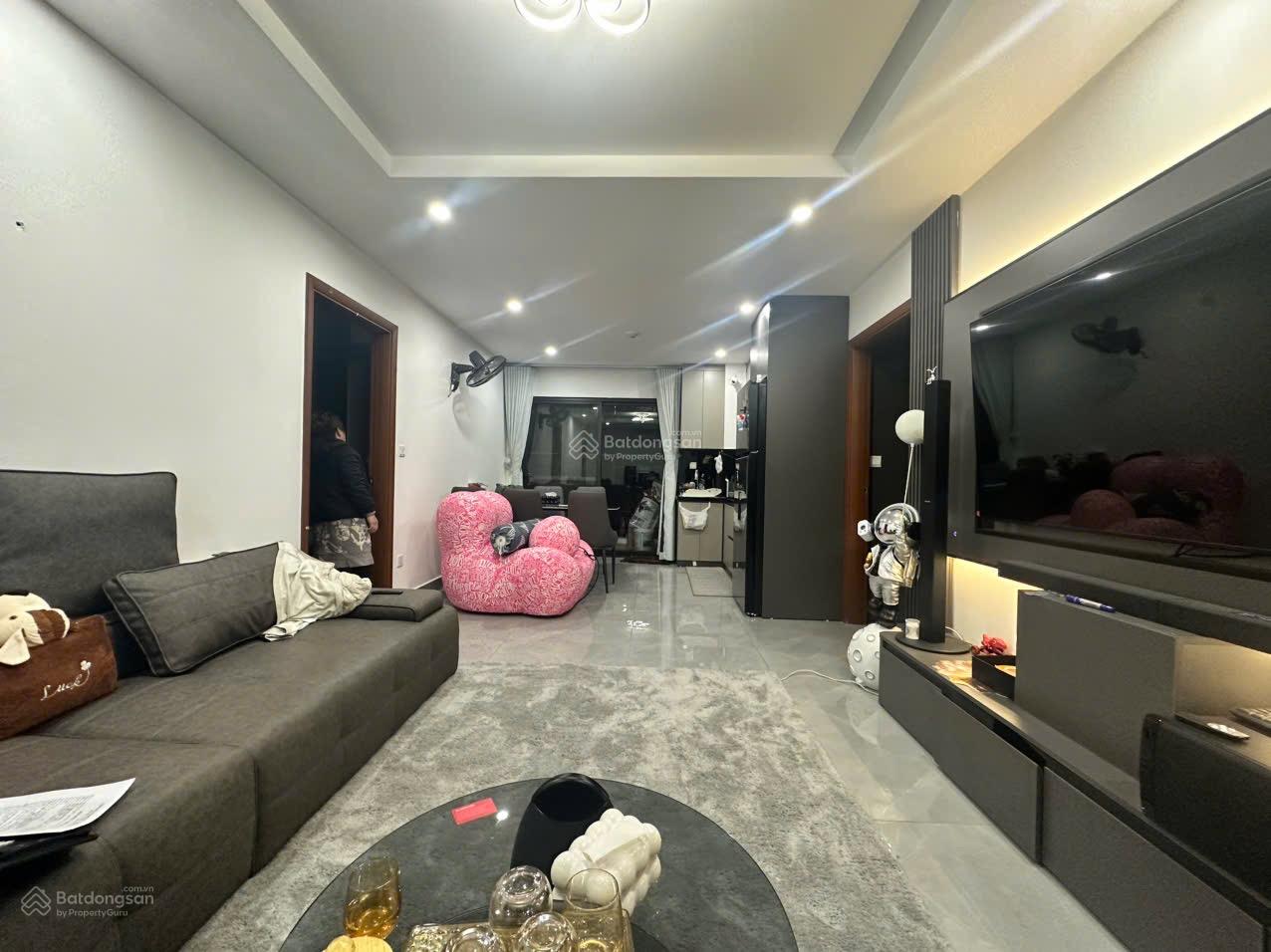 Bán nhà 5 tầng, DT 48m2, lô góc, Ô tô vào nhà, tránh đỗ, Hoàng Văn Thái, Thanh Xuân, giá chỉ 18 tỷ