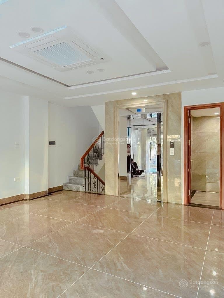 9 tầng mặt phố Ba Đình - kinh doanh thượng đỉnh - ở và cũng làm văn phòng lợi nhuận cao hàng tháng