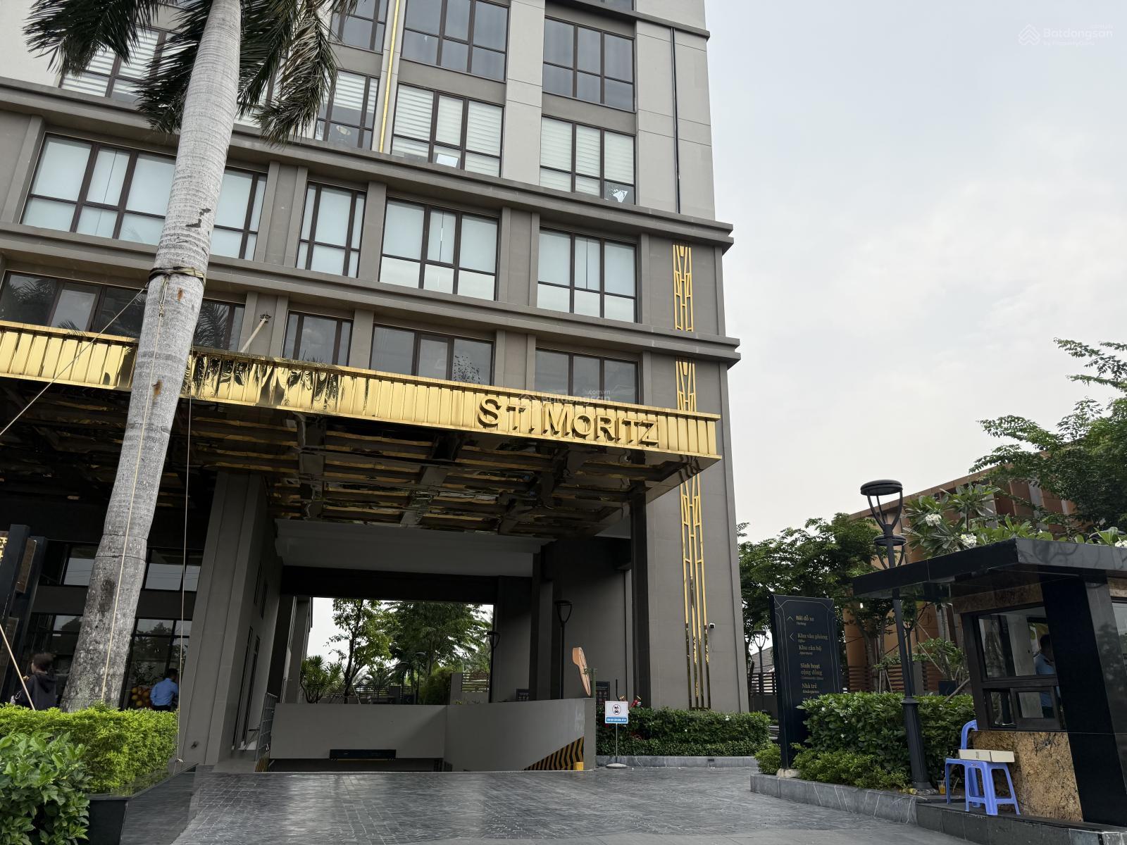 Cho thuê văn phòng ST Moritz Phạm Văn Đồng, 25 triệu, 100m2, Thủ Đức . LH 0942 878 *** Ms Tú mở cửa