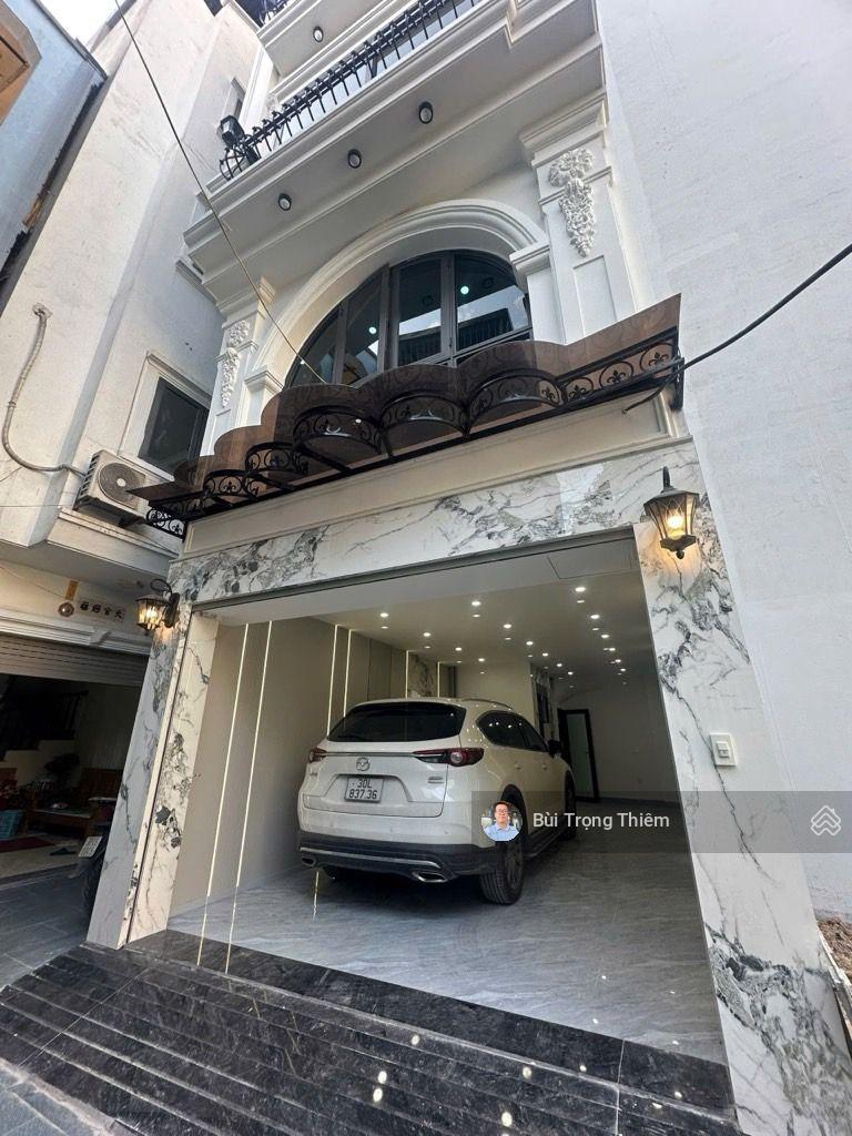 Bán nhà lô góc 6 tầng cạnh AEON Mall Long Biên, thang máy gara ôtô nhà mới full nội thất về ở ngay