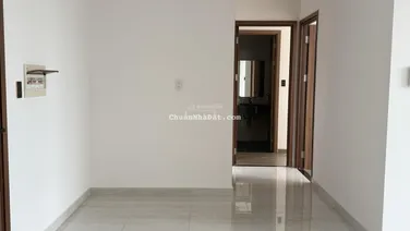 Tôi bán gấp căn hộ 2tỷ590 sổ hồng riêng diện tích 69m2 - 2PN - 2WC. LH: 0942 878 *** Ms Tú