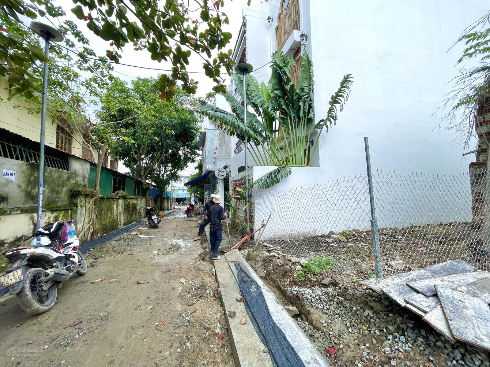 Bán lô đất Khu AT Phường Bắc Nha Trang Chỉ 4 Tỷ 200 Triệu