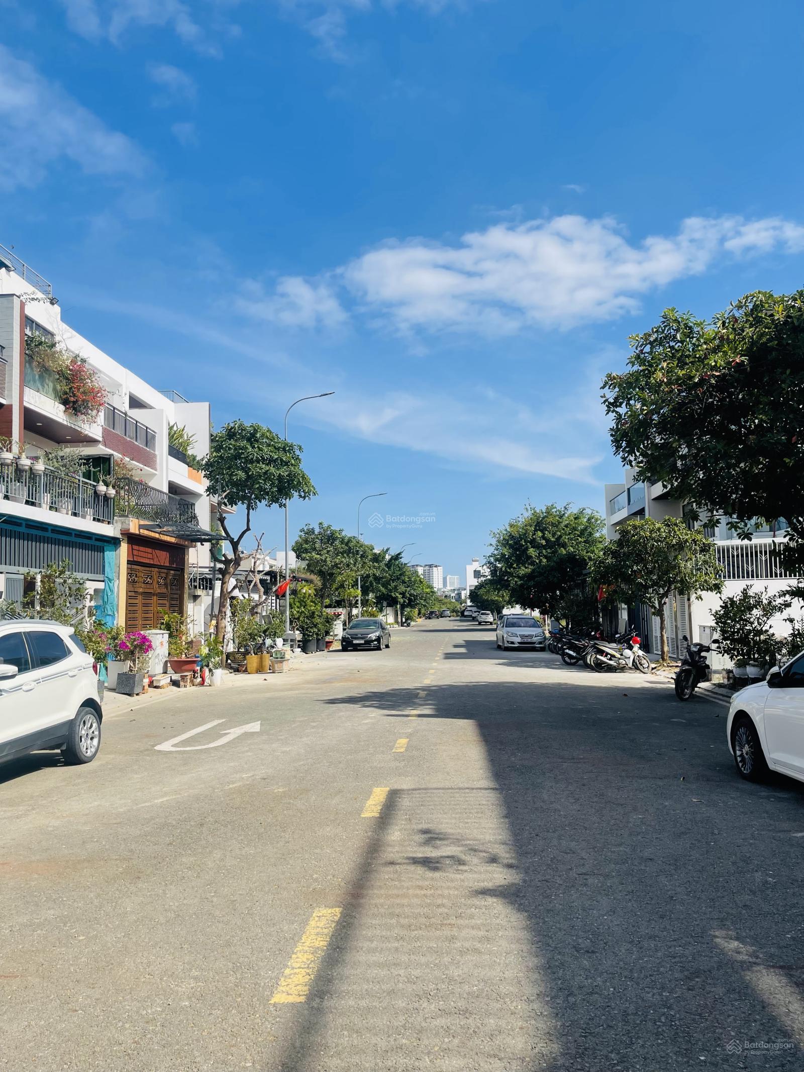 Mỹ Gia gói 7, giá chỉ 4 tỷ 850(bao tất cả), đường to, hướng Nam mát mẻ, phú hợp mua đầu tư.