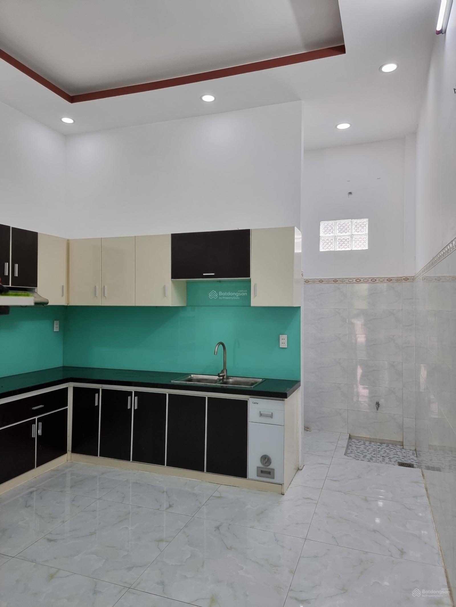 Bán nhà hẻm vip 337/ Tân Kỳ Tân Quý_P.Tân Sơn Nhì, Gần eon, trệt, 2 lầu, st, Dt: 4x16m, Giá: 10xx