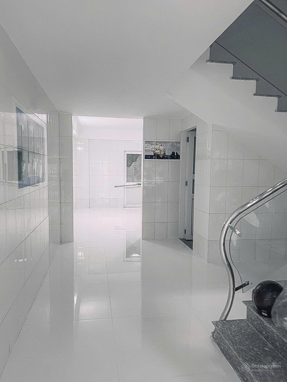 Bán nhà 4 tầng x 100m2 đường Man Thiện , Hải Châu gần Nguyễn Hữu Thọ và sân bay Đà Nẵng