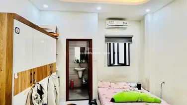 bán nhà hẻm xe hơi đường Phạm Văn Bạch 4,2x14 nhà 4 lầu 200m2 giá 8 tỷ 3 thương lượng