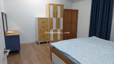 Chính chủ cho thuê căn hộ 3PN diện tích lên tới 131 m2 mà giá chỉ có 29,5 triệu \ tháng quá rẻ